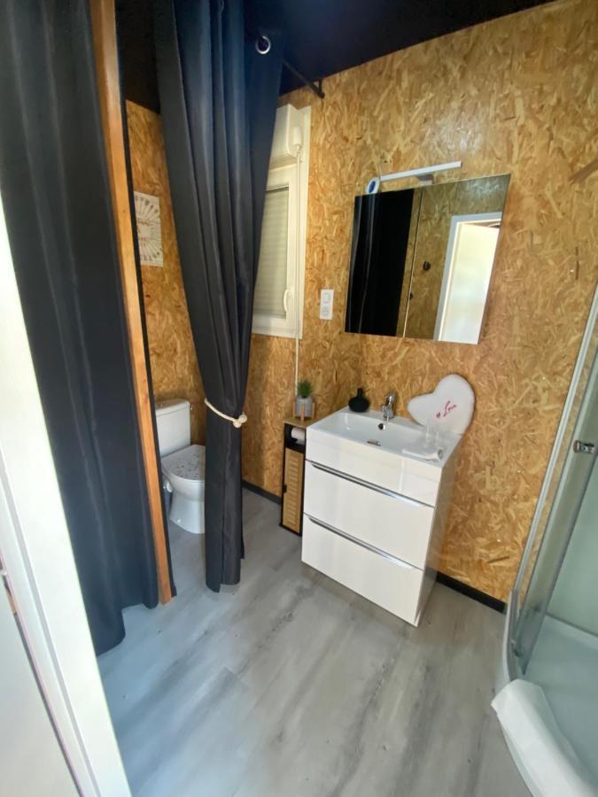 Mini Love Room Jacuzzi Privatif Urimenil Ngoại thất bức ảnh